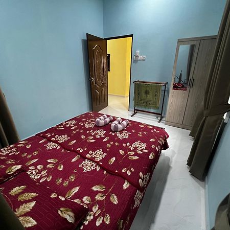Yatee Homestay Kuala Terengganu Buitenkant foto