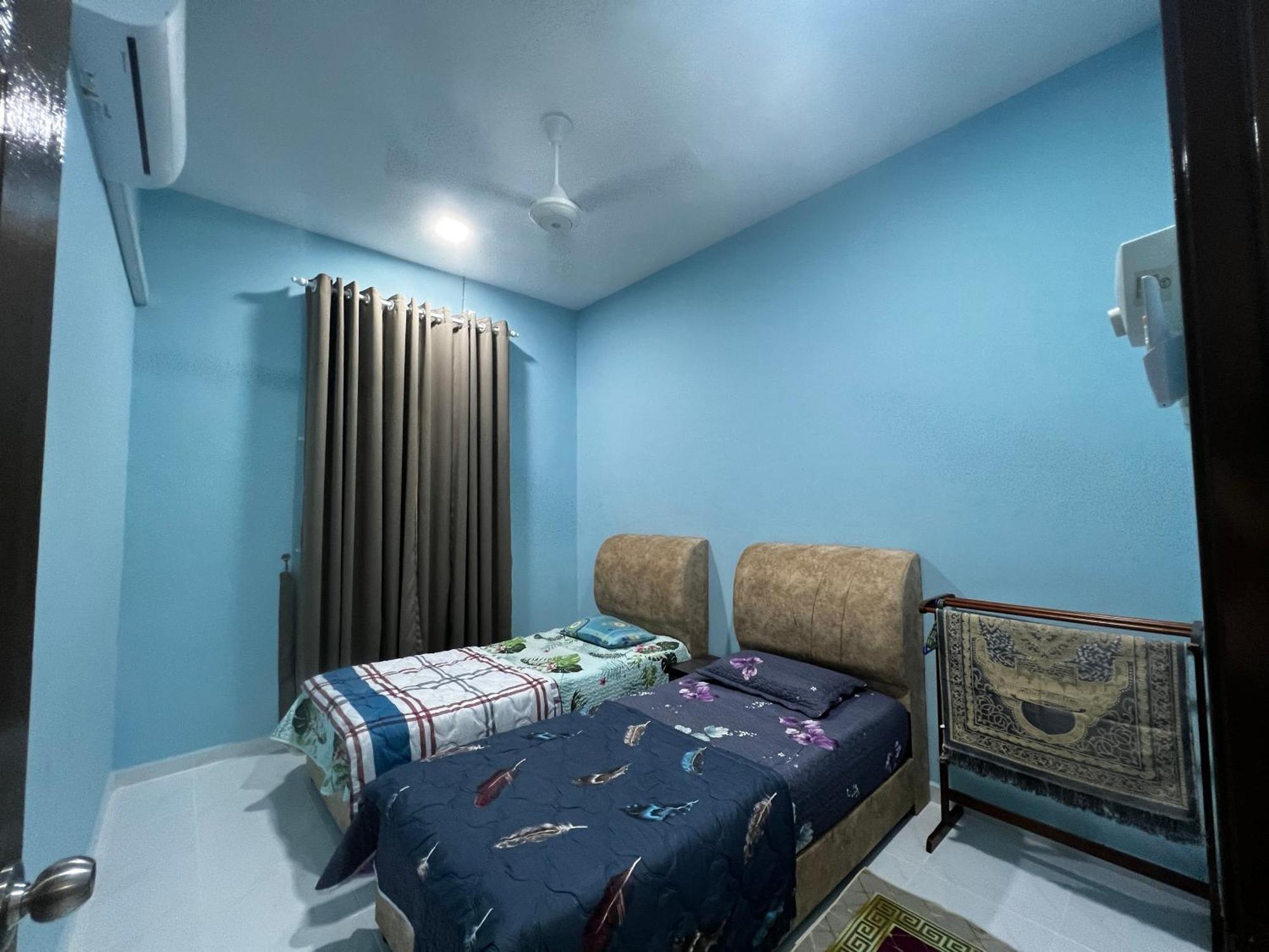 Yatee Homestay Kuala Terengganu Buitenkant foto