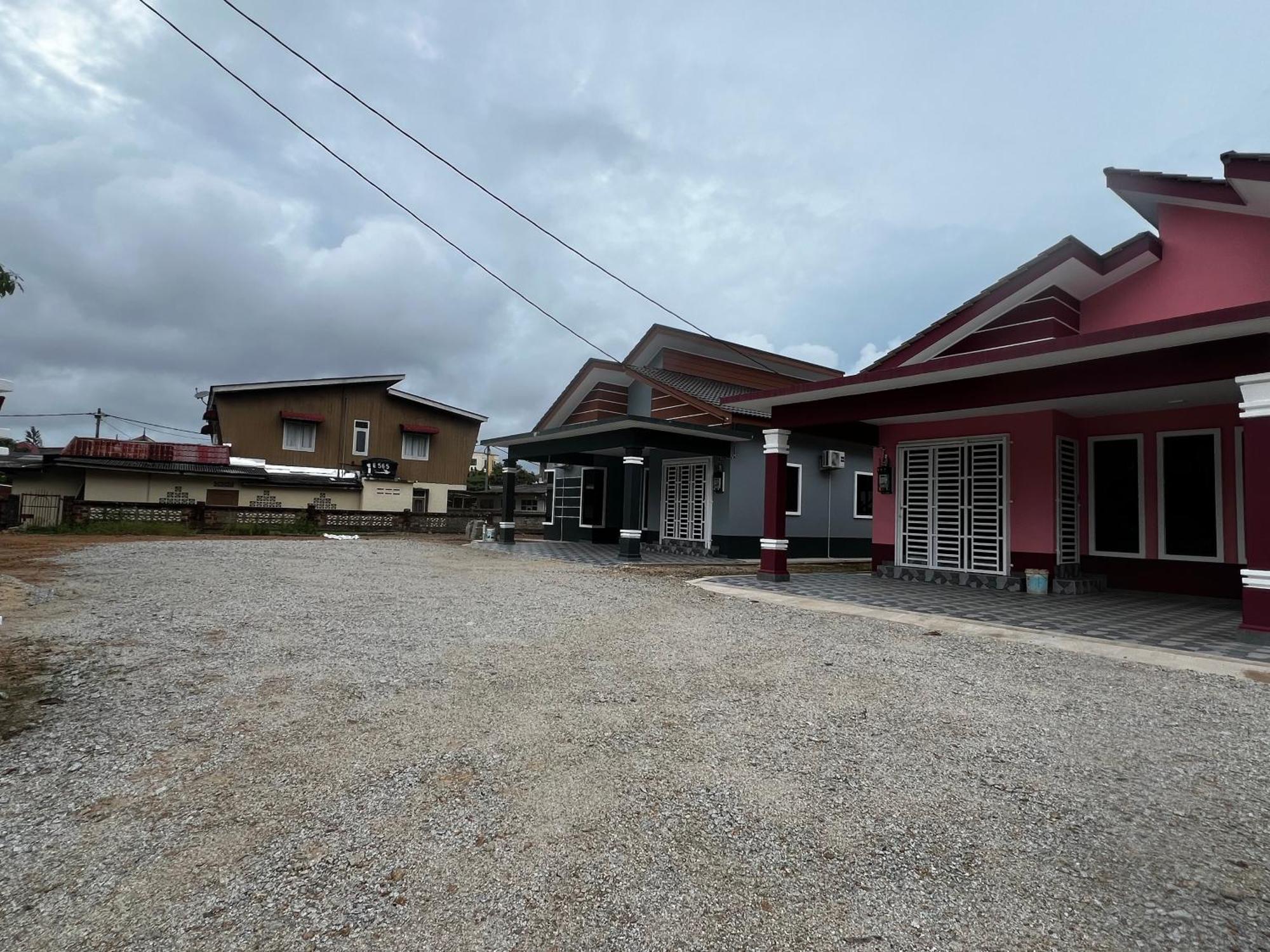 Yatee Homestay Kuala Terengganu Buitenkant foto