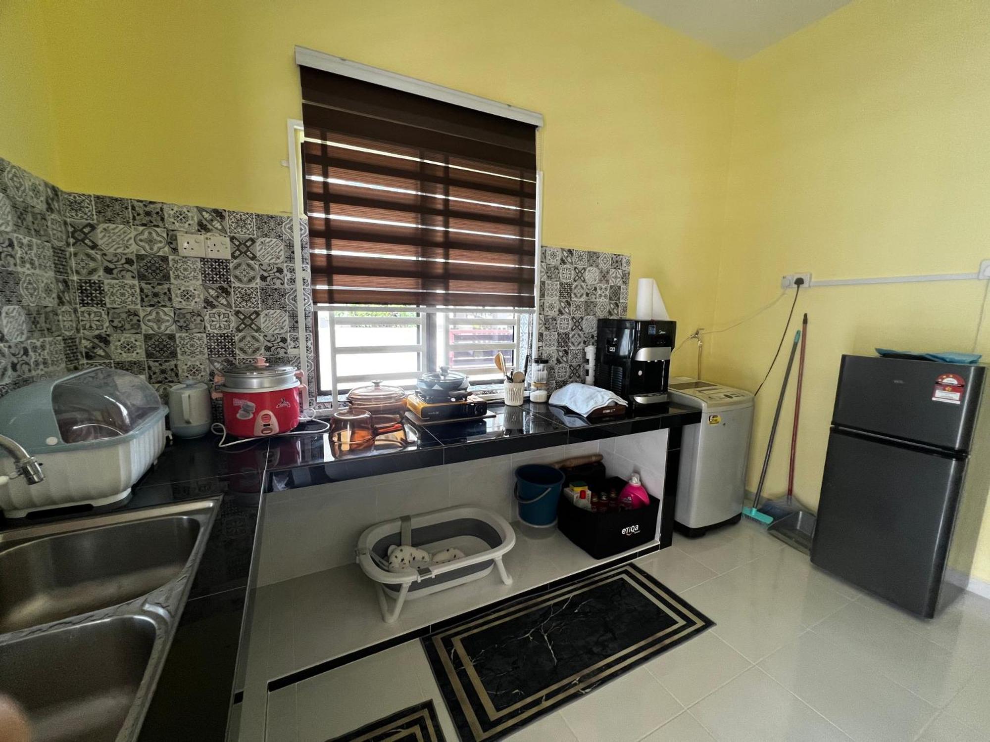 Yatee Homestay Kuala Terengganu Buitenkant foto
