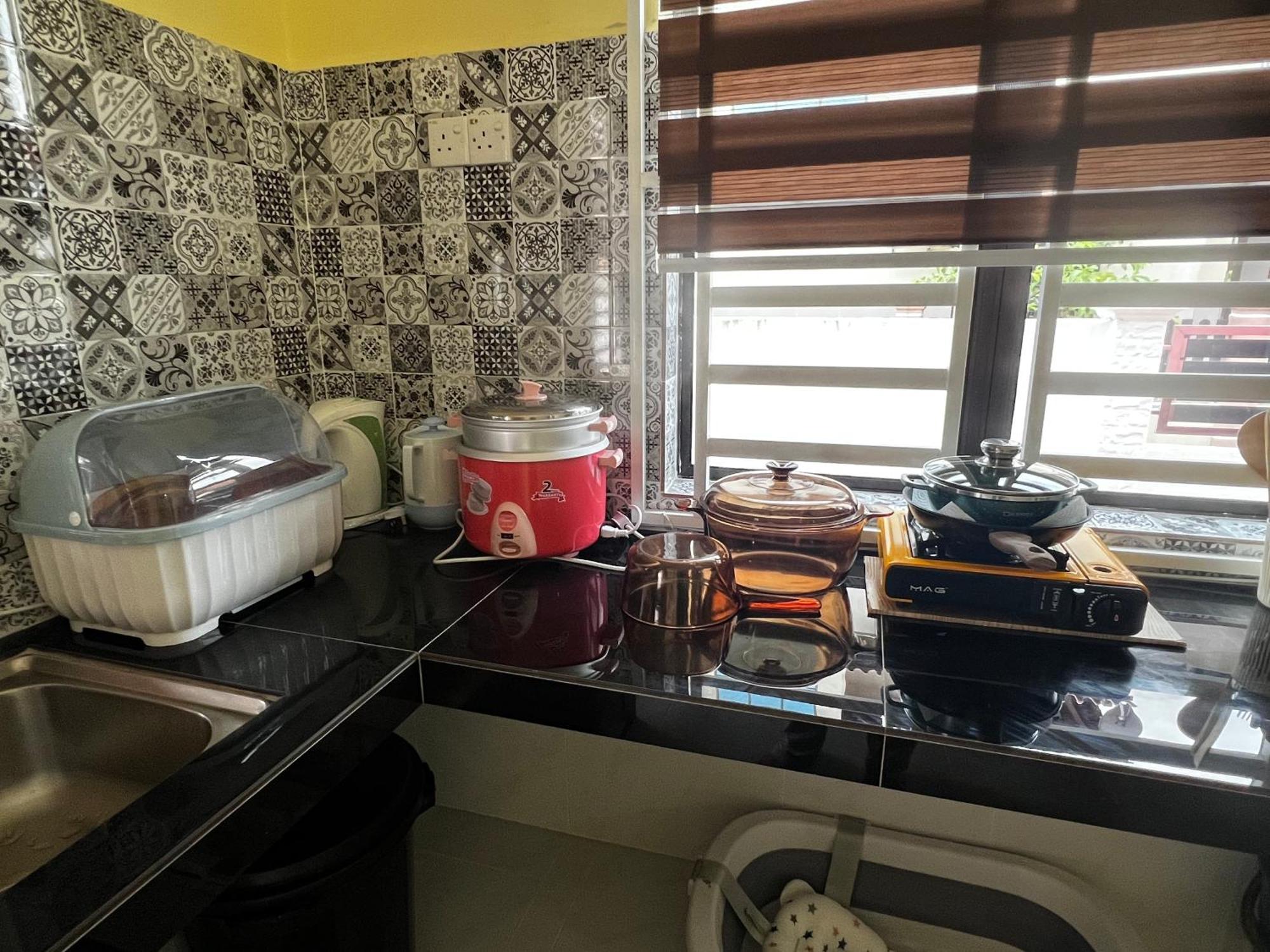 Yatee Homestay Kuala Terengganu Buitenkant foto
